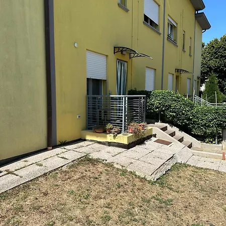 Schiera Apartment *